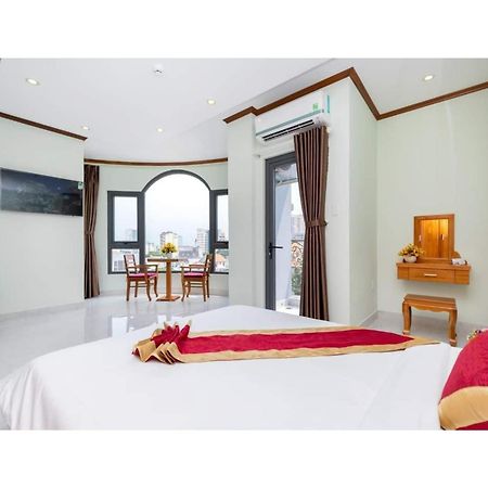 Oyo 1216 Ha Hotel Vung Tau Esterno foto