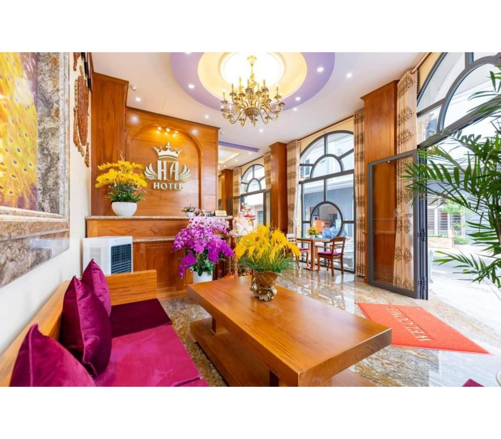Oyo 1216 Ha Hotel Vung Tau Esterno foto